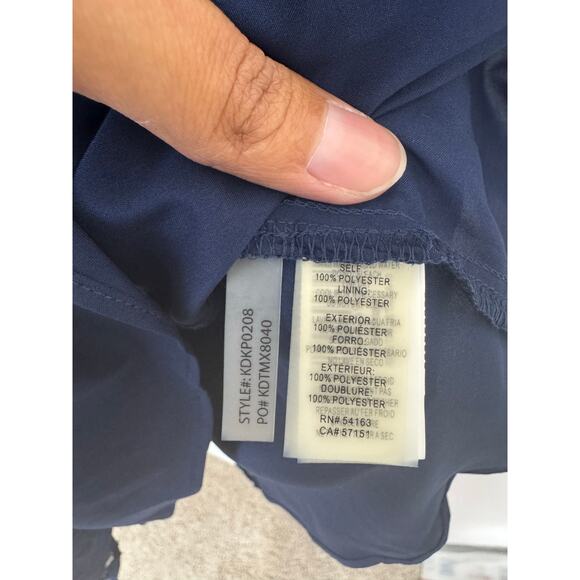 Kensie Navy Floral Textured Wrap Dress NWT – Size 10 – Flaw - Picture 9 of 9